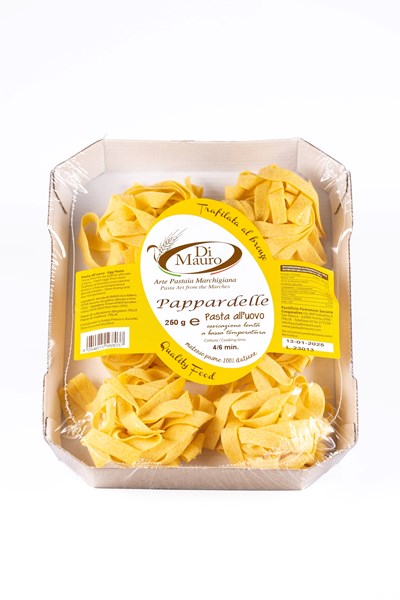 Packung Pappardelle mit Eiern