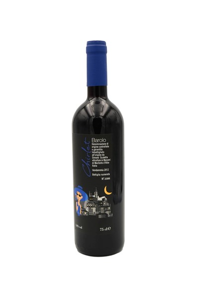 Flasche Barolo-Wein